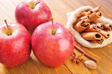 apple and cinnamon