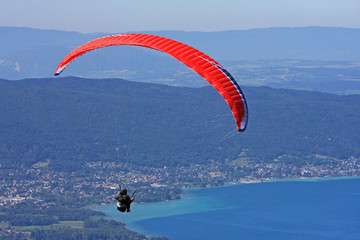 paraglider over Annecy lake