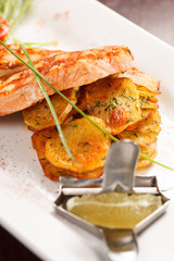 salmon steak with potatoes
