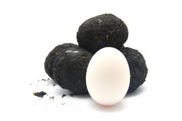 Fototapeta na wymiar Salted egg isolated on white background