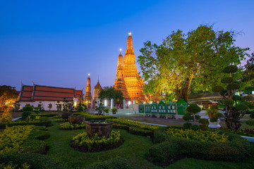 Naklejka premium Wat Arun in Bangkok