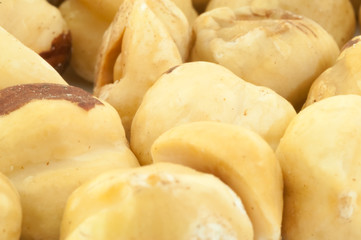 still life di nocciole pelate