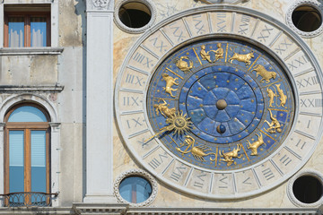 Obraz premium Venice, Italy: Astronomical clock