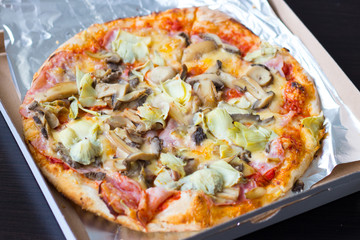 Ham and cheese pizza II.