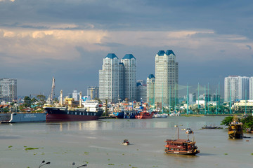 Fototapeta premium les quais à Saigon