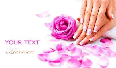 Foto op Plexiglas Manicure en Handen Spa. Mooie vrouw handen close-up © Subbotina Anna