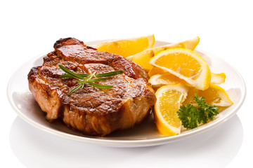 Grilled steak and lemon