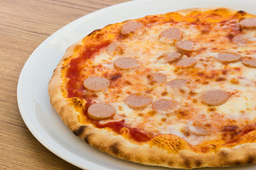 Pizza with wurstel