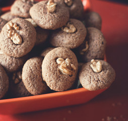 chocolate cookies with walnut