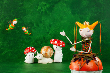 Small puppets