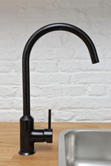robinet mitigeur cuisine noir