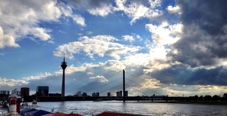 Düsseldorf © charrierimages