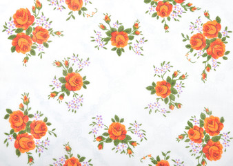 Tuch mit Blumendekor