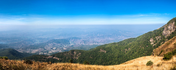 Fototapeta premium Panorama Viewpoint at Kew mae pan nature trail, Doi Inthanon nat