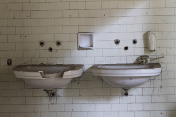 dilapidated bathrooms