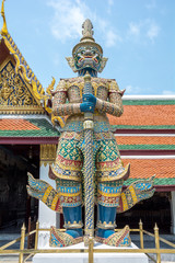 Obraz premium Giant in wat pha kaew temple 2