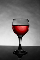 Vine glass
