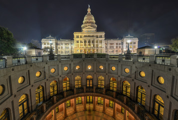 Fototapeta na wymiar Texas State Capitol Building Extension, Noc