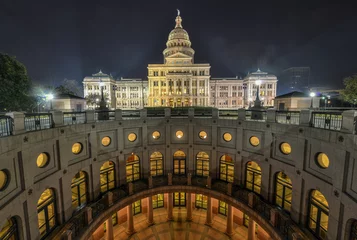 Fotobehang The Texas State Capitol Building Extension, Night © demerzel21
