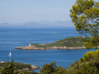 View from the French Port-Cros island in the mediterranean sea © Wouter Tolenaars