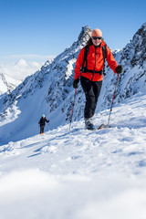 Fototapeta na wymiar Winter mountaineering