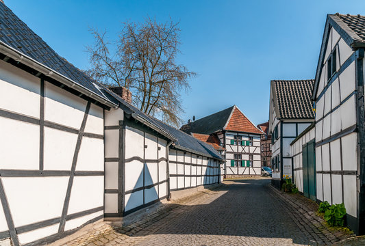 Liedberg - Fachwerkh&auml;user