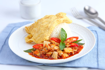 Clams in Chili paste and fried omelet topped on rice