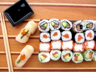 makis