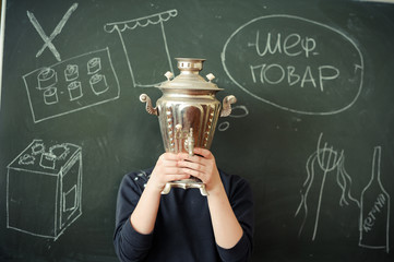 the girl with a samovar instead of the head