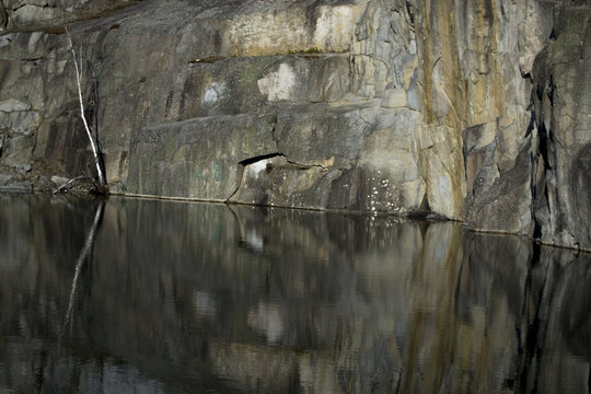 Beautiful lake at an old quarry in Sweden (stenhamra)