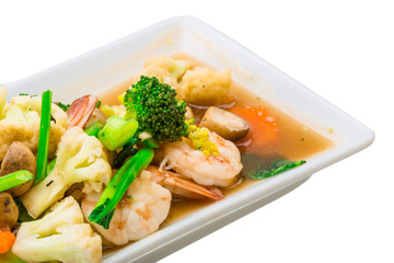 Shrimps with vegetables