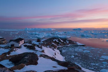 Papier Peint photo Cercle polaire Lumière arctique au coucher du soleil à Ilulissat, Groenland