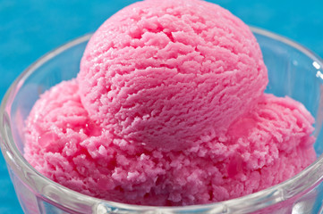 raspberry ice cream