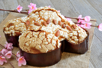 colomba easter cake