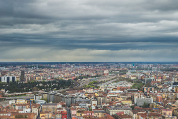 Fototapeta na wymiar panorama miasta, wysoki widok miejskiego