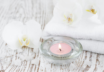 Spa set with white orchids