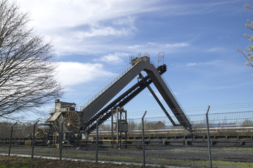 Fototapeta na wymiar Foerderanlage altes Kohlekraftwerk in Datteln, 2014