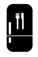 Couverts sur un réfrigérateur