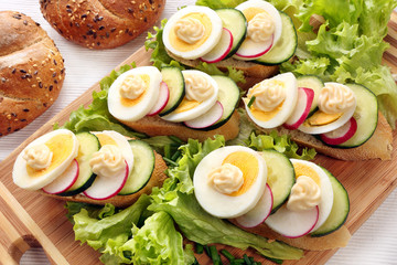 Bread with egg, radish and cucumber