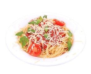 spaghetti with tomato sauce basil and cheese
