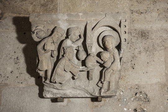 Anbetung der K&ouml;nige - Kapitell von Autun, Frankreich