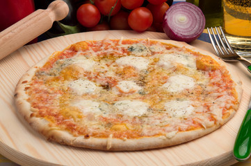Pizza 4 formaggi