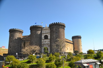 Fototapeta na wymiar The medieval castle of Maschio Angioino, Naples, Italy