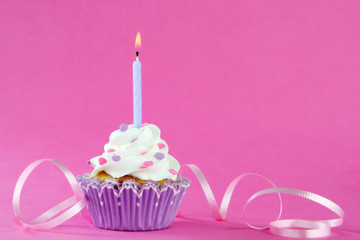 birthday cupcake