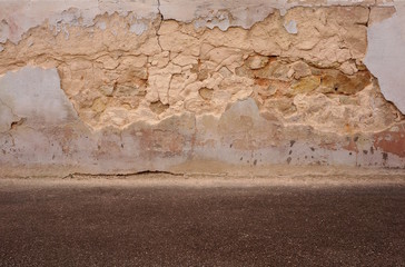 Hintergrund maroder Haussockel