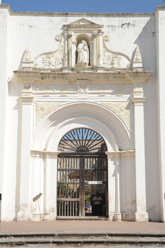 Entrance to the ruins of the cathedral of Antigua