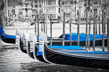 Tuinposter Gondels van Venetië © Delphotostock