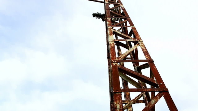 Rusty old mast towards the sky