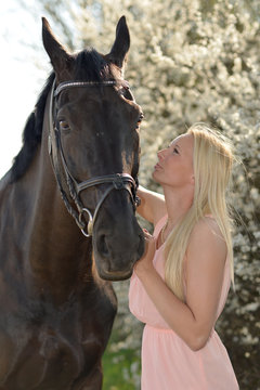 horse and blonde