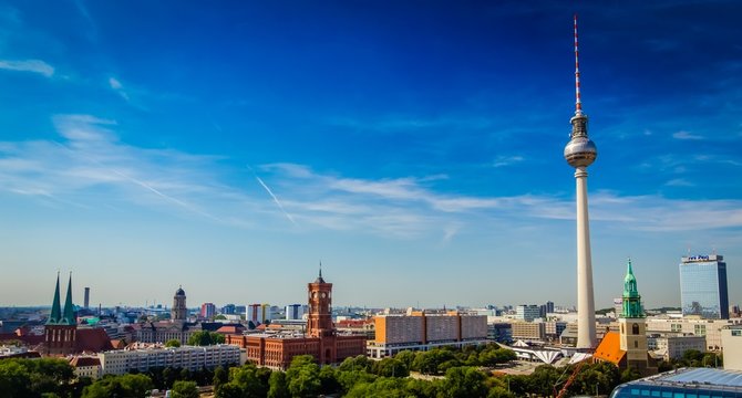 Berlin - city view © daskleineatelier